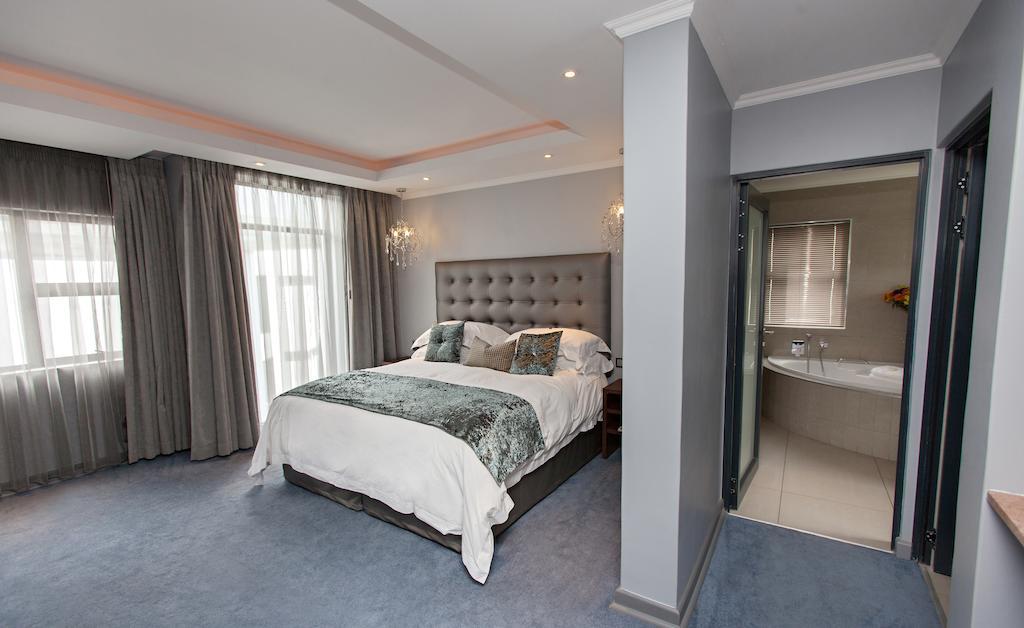 Blue Diamond Boutique Hotel Претория Экстерьер фото