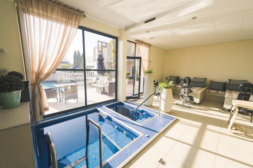Blue Diamond Boutique Hotel Претория Экстерьер фото