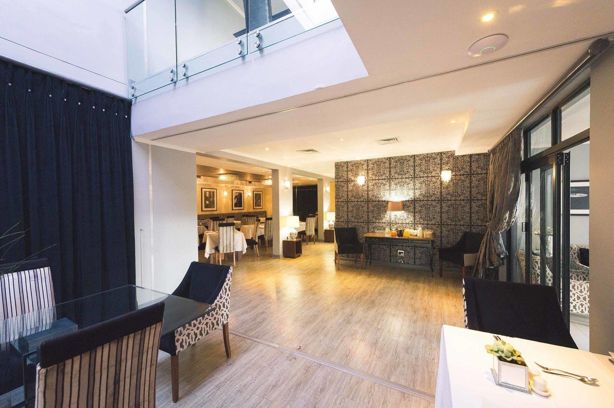 Blue Diamond Boutique Hotel Претория Экстерьер фото