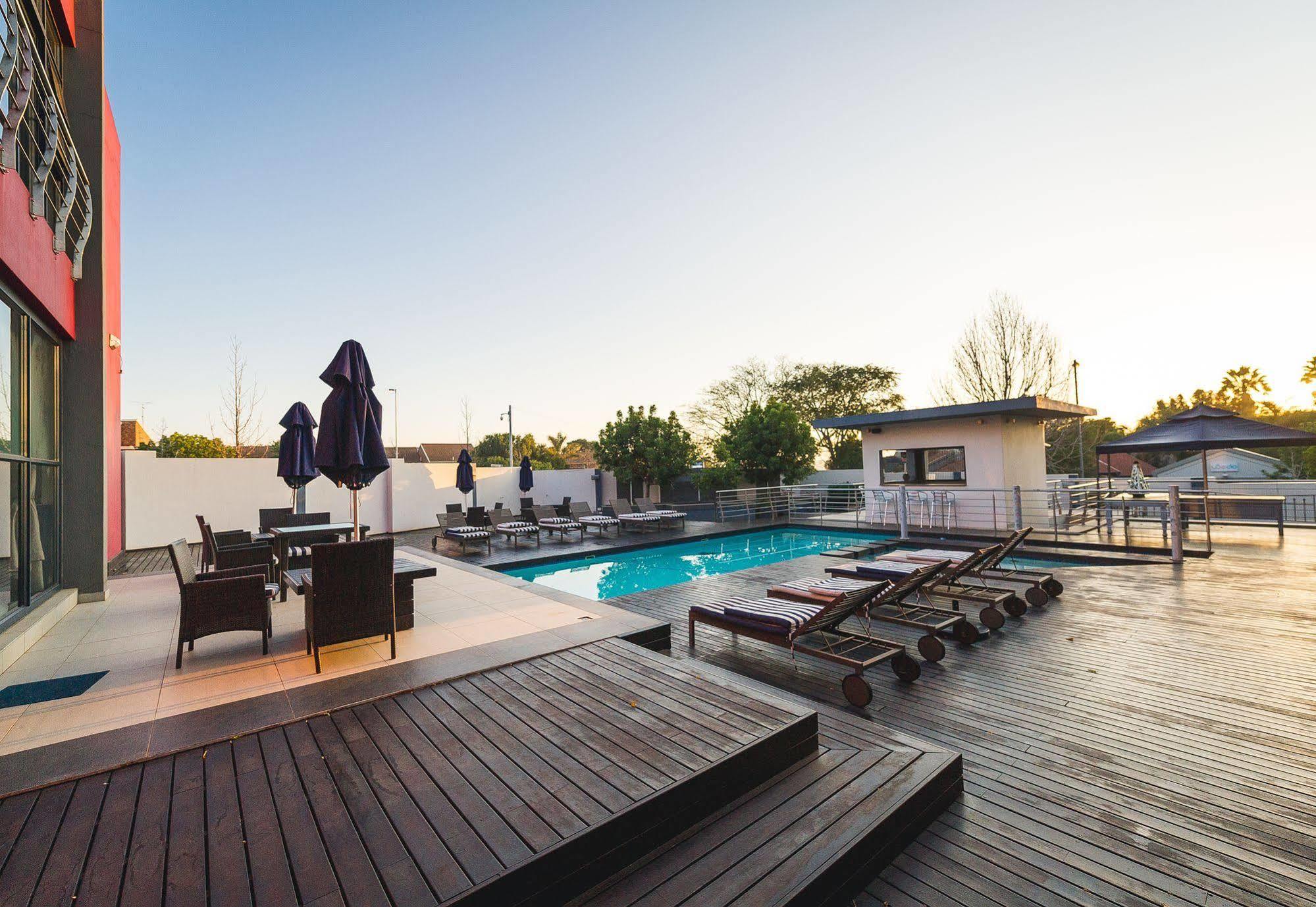 Blue Diamond Boutique Hotel Претория Экстерьер фото